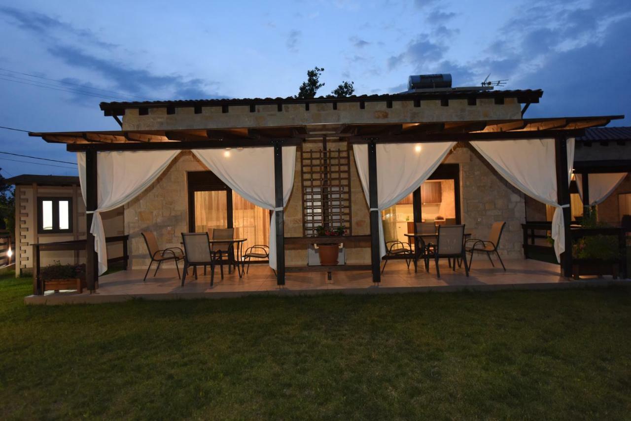 Tsimpoukas Village Ferienhaus Nea Plagia