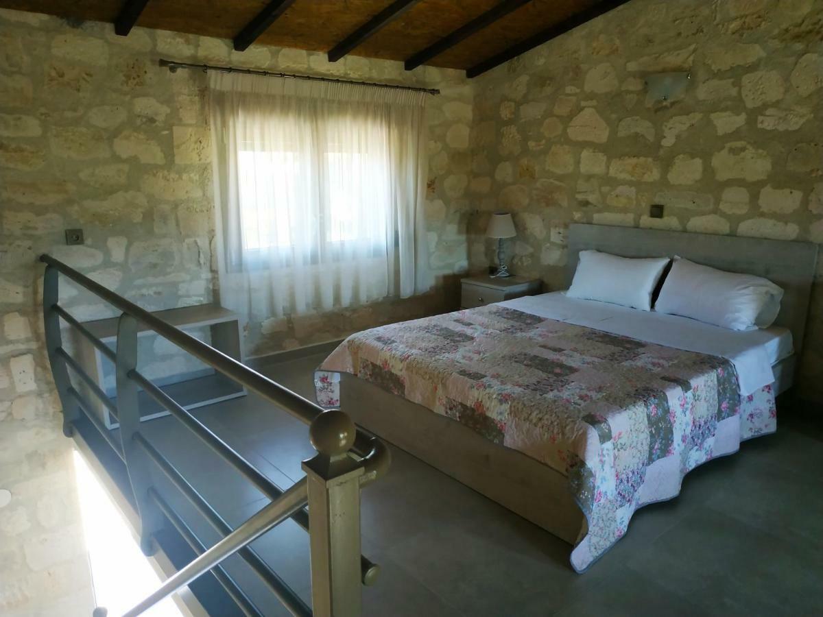 Tsimpoukas Village Ferienhaus *