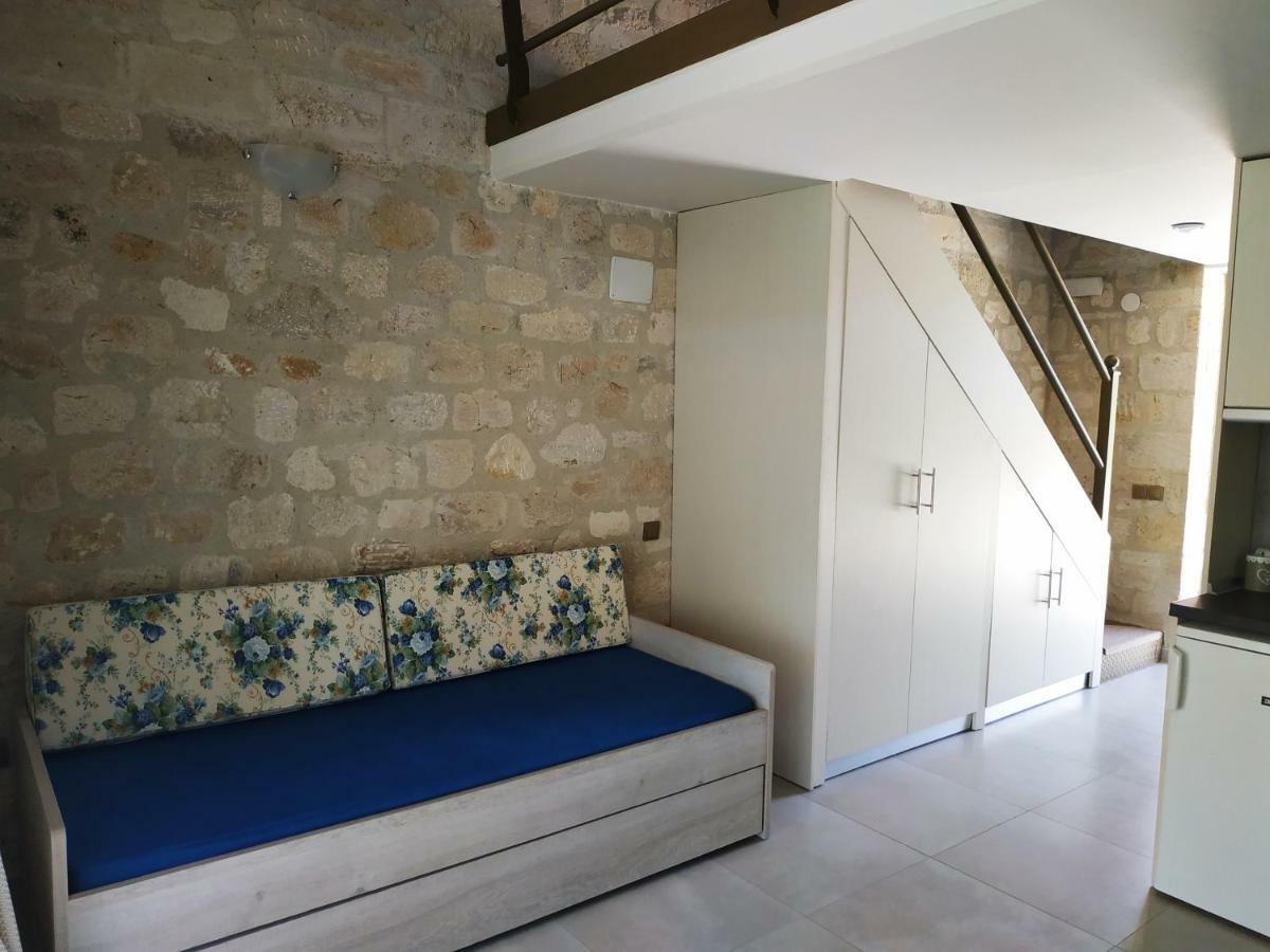 Tsimpoukas Village Ferienhaus